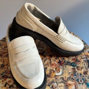 Women’s Off White Chunky Loafers Light Academia Look